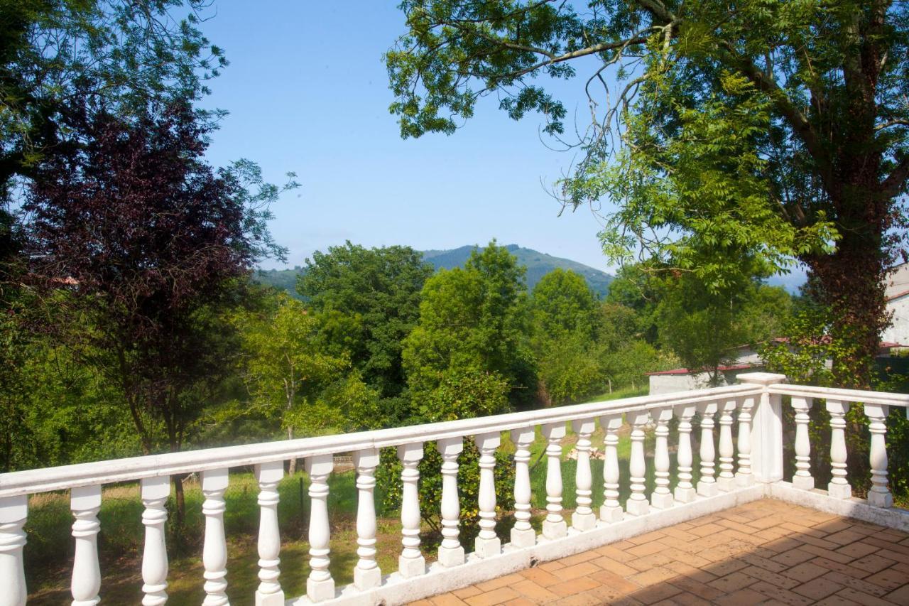 Villa Mercedes Piloña Dış mekan fotoğraf
