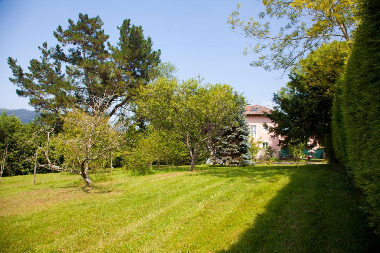 Villa Mercedes Piloña Dış mekan fotoğraf